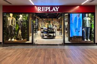 Replay apre il secondo store al Cairo