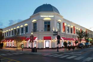L Brands expects to post Q2 earnings per share between 1.20 to 1.30 dollars