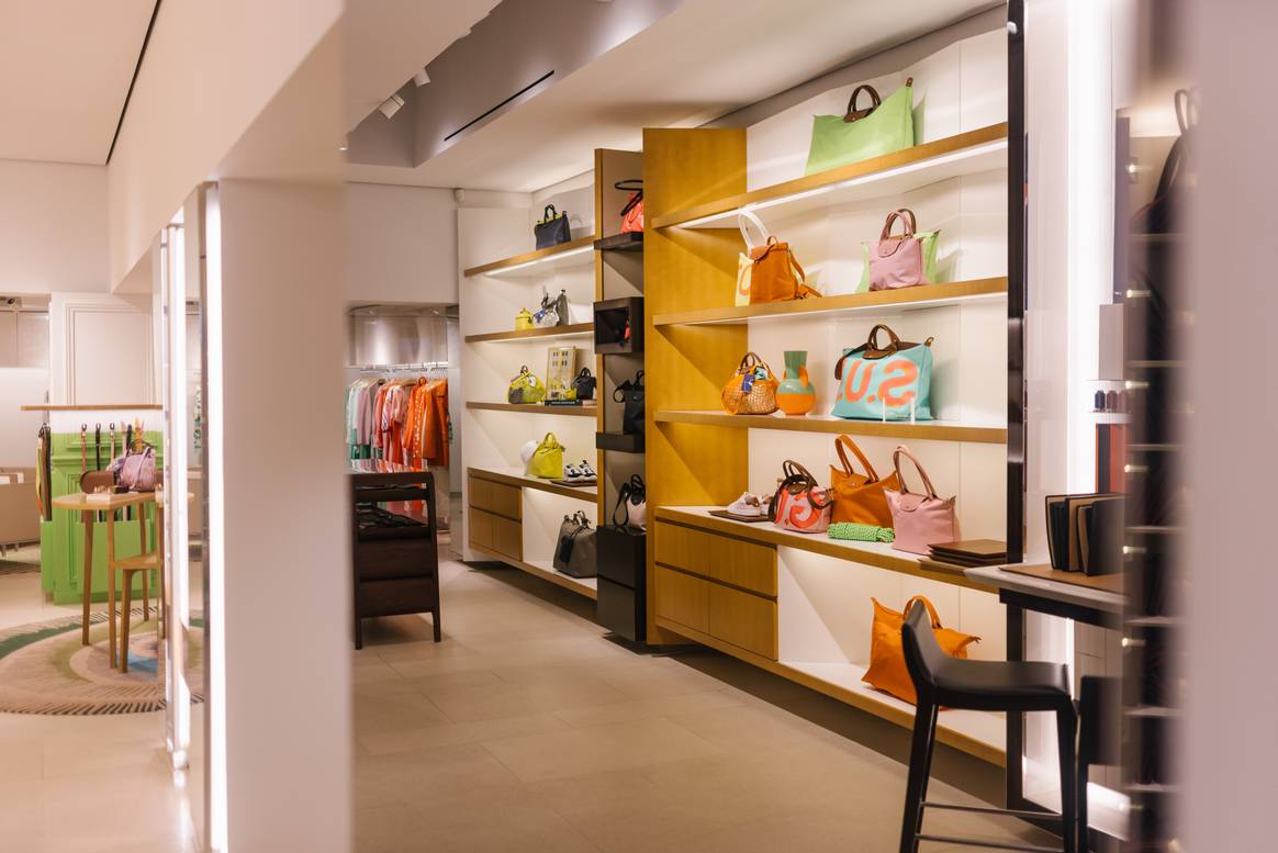 De vernieuwde Longchamp-winkel in Brussel. Beeld via Blink PR
/ Longchamp.