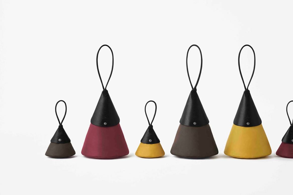 Longchamp colabora con Nendo para versionar Le Pliage