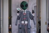 Vídeo: la colección SS26 de Thom Browne en la Paris Fashion Week