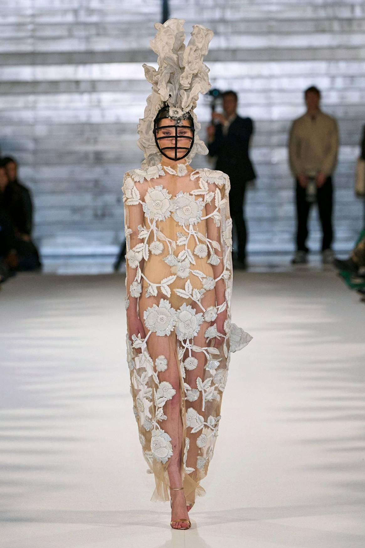 Juana Martín, colección “La rosée” de Alta Costura para la temporada Primavera/Verano SS24.