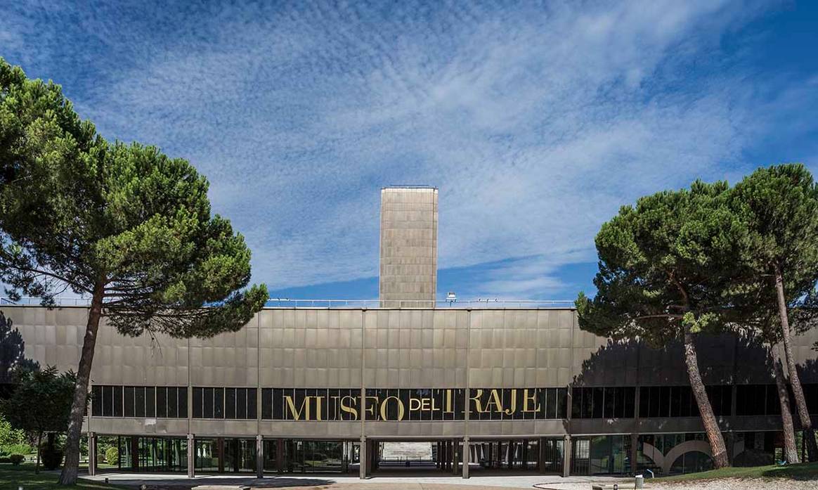 Photo Credits: Museo del Traje de Madrid. Cortesía del Ministerio de Cultura y Deporte.