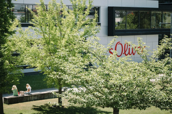 Il Gruppo S.Oliver acquisisce Baldessarini