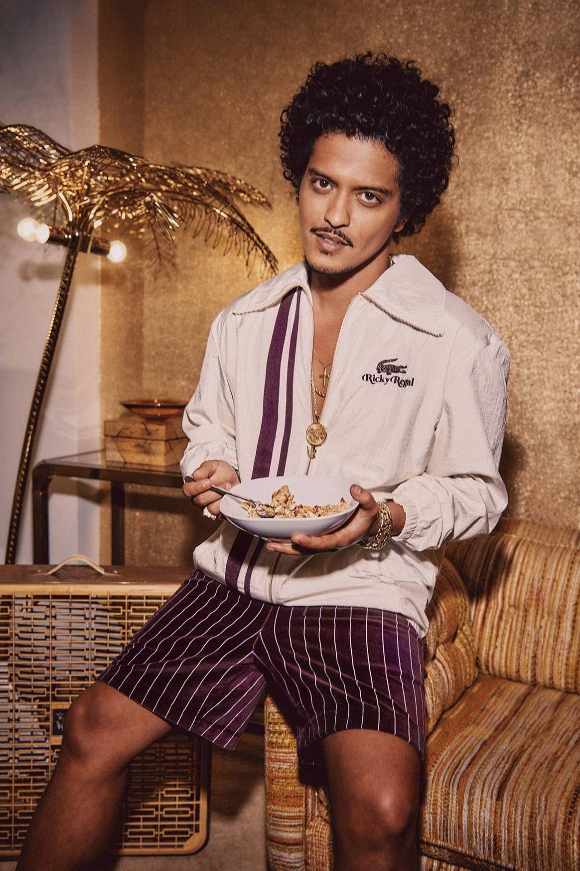 Bruno Mars lanza junto a Lacoste su primera línea de moda