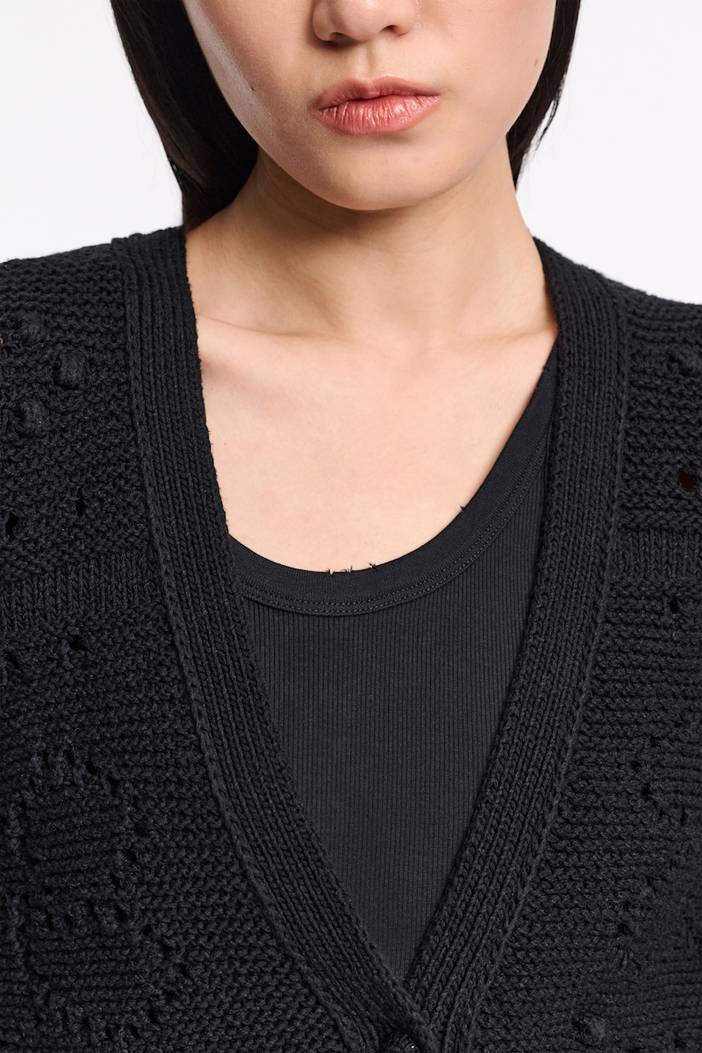 V-neck cardigan with crochet trim | dorothee schumacher
