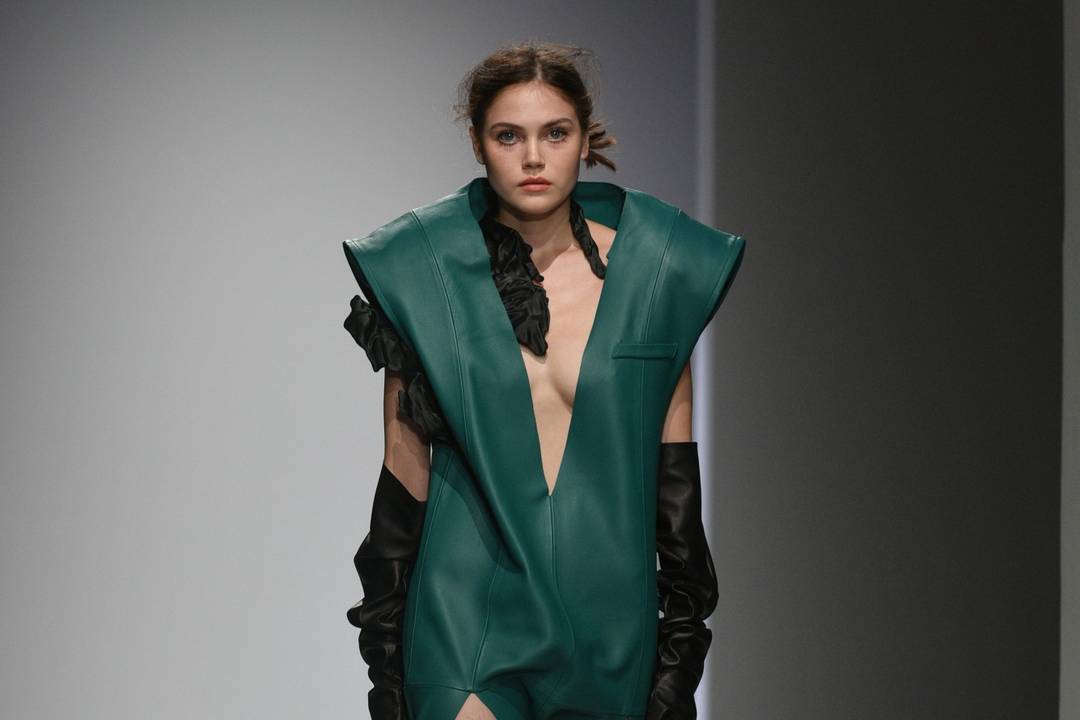 A look from Nadia Alecu's collection at Istituto Marangoni Milan Best Of Fashion Show 2024.