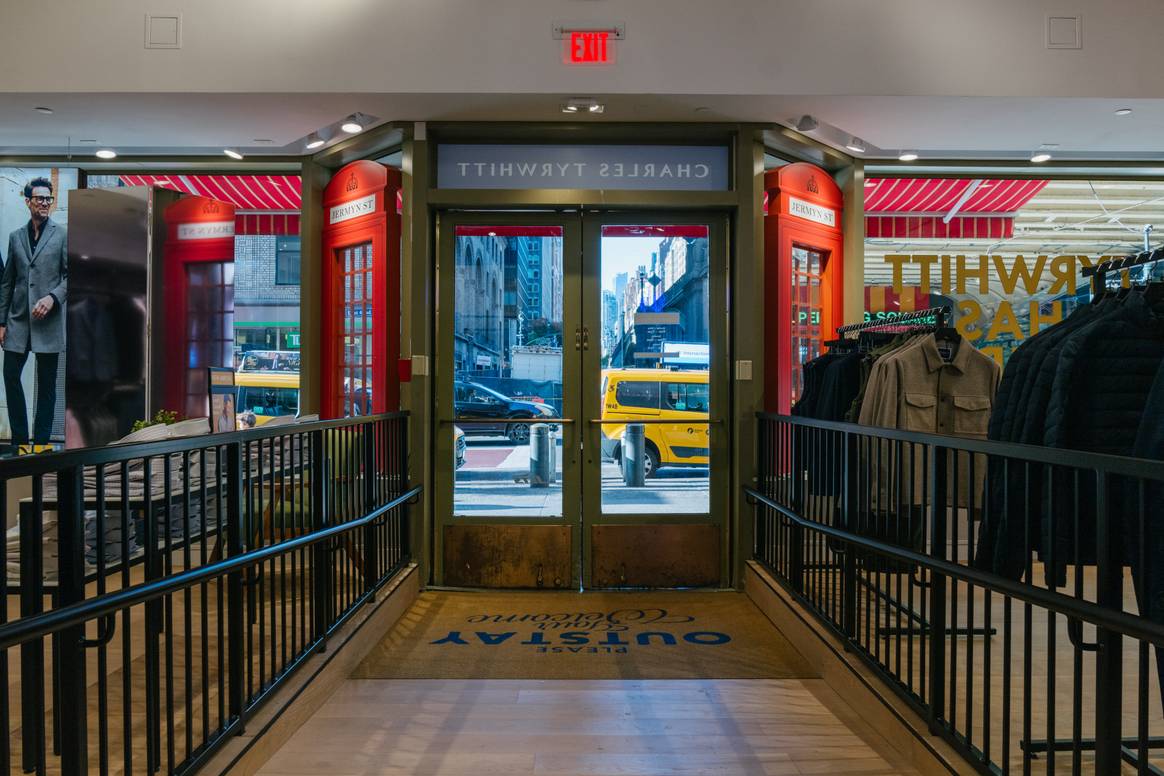 Charles Tyrwhitt Grand Central Terminal store