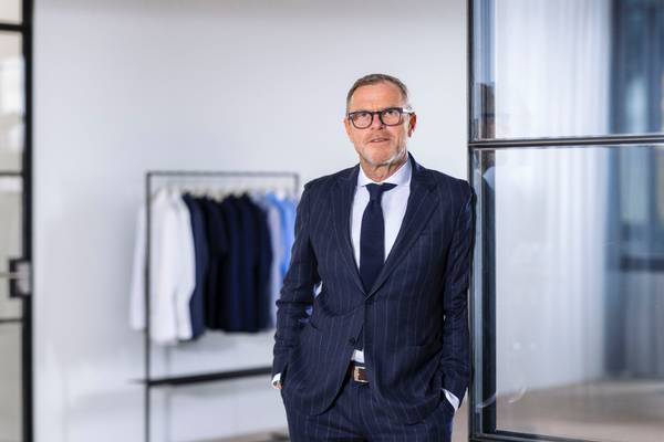 OLYMP si assicura i diritti del marchio di camicie e bluse Eterna