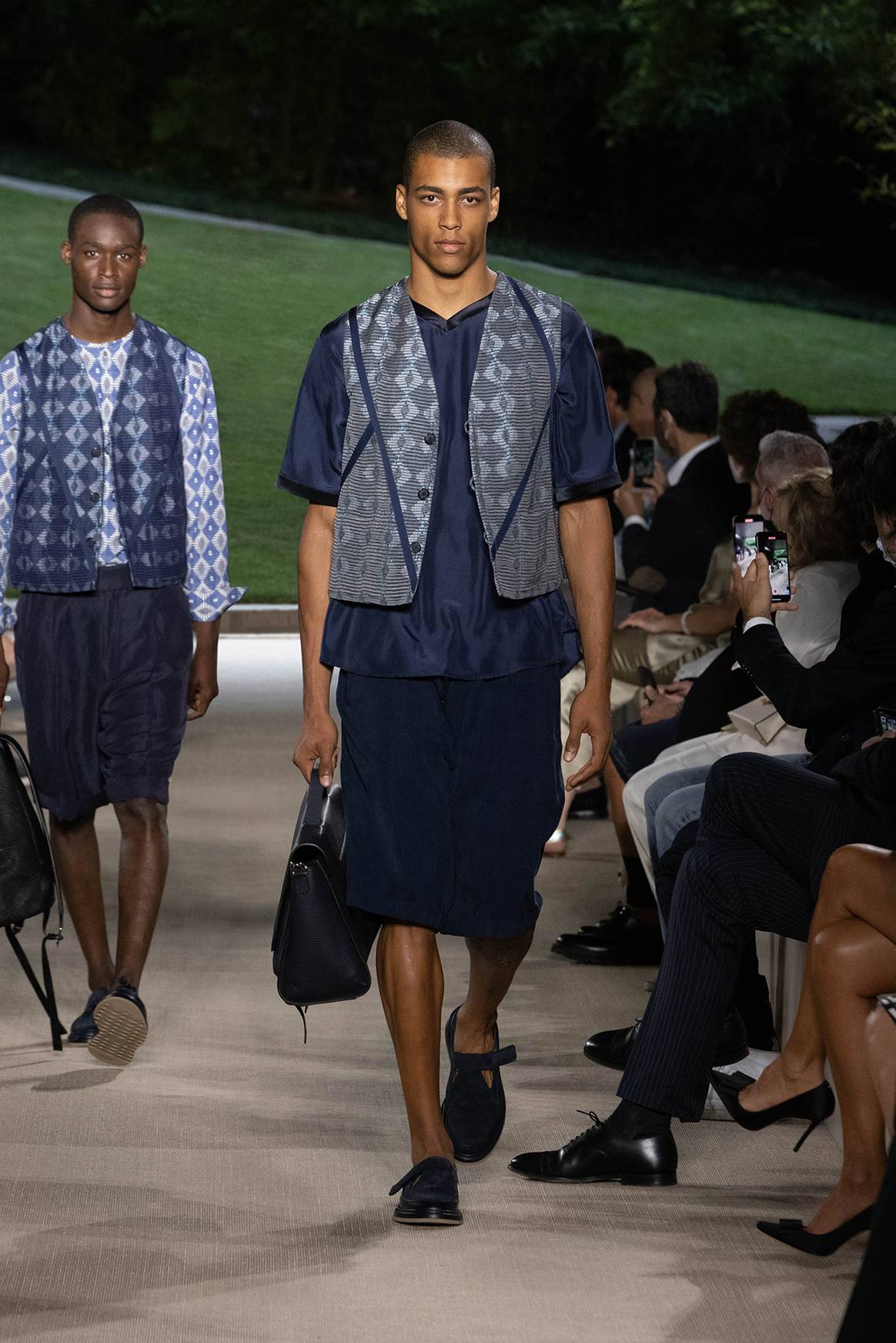 Photo Credits: Colección Primavera/Verano 2022, Giorgio Armani.
