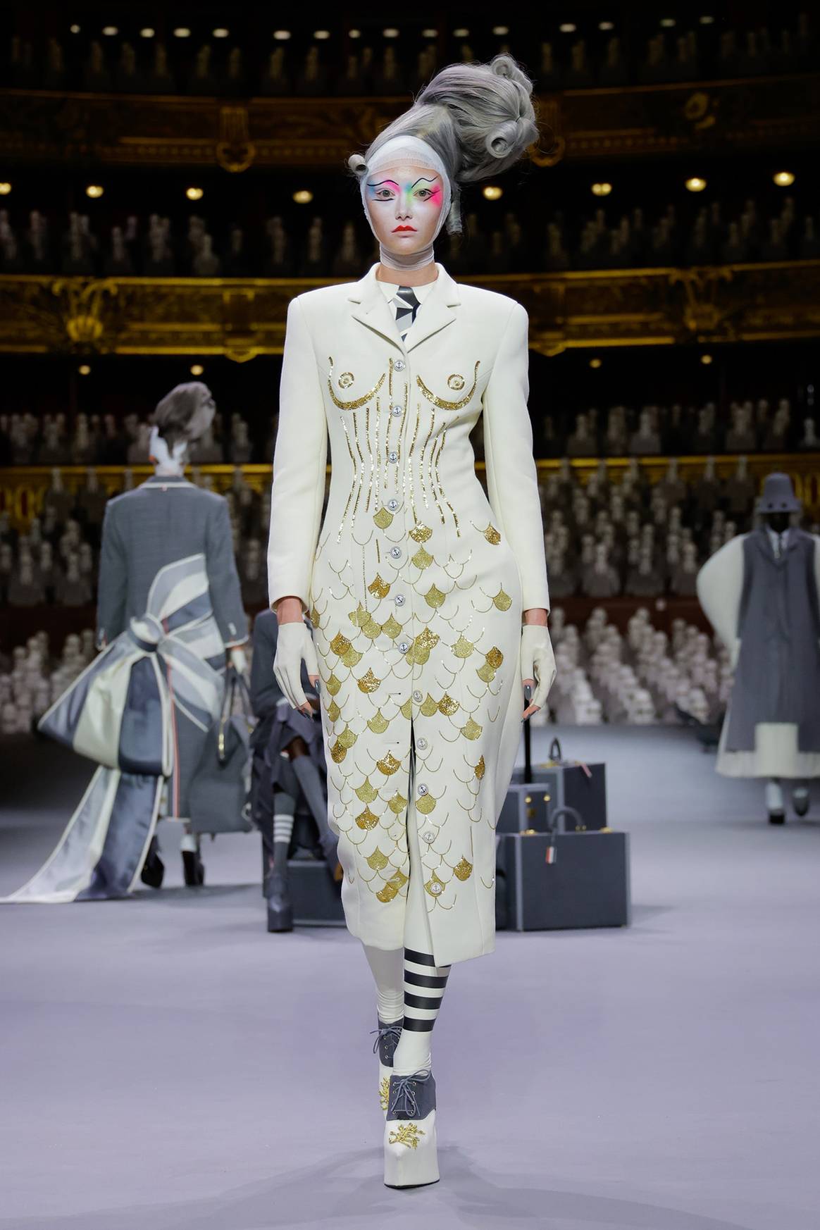 Créditos: Thom Browne, primera colección de Alta Costura, para la temporada Otoño/Invierno FW23. Fotografía de cortesía.