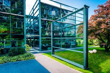 Richemont cierra ejercicio disparando ventas un +19 por ciento