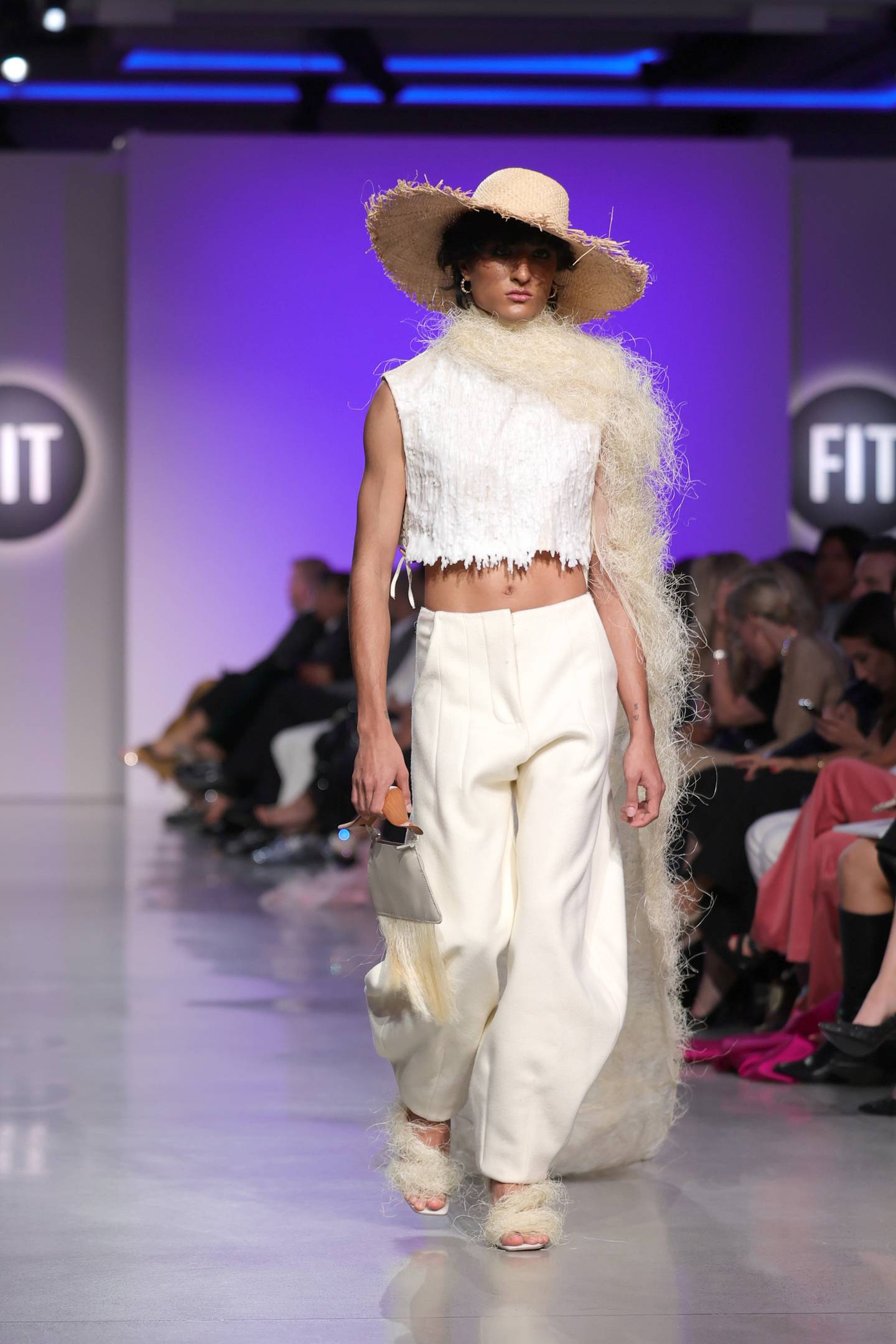 FASHION INSTITUTE OF TECHNOLOGY (FIT) CLASS24