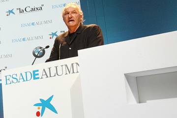 El fundador de Desigual se estrena entre los más ricos de España