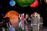 Die erste Chanel-Kollektion von Matthieu Blazy: Eleganz mit einem Hauch von Verspieltheit