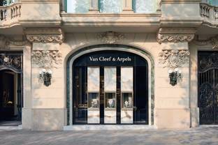 Richemont nombra a Nicolas Bos nuevo CEO y confirma nuevas negociaciones para la venta de YNAP