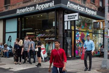 American Apparel сокращает 500 сотрудников