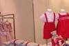 Pili Carrera en Harrods