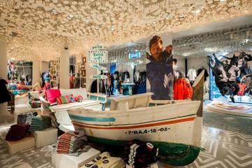 Desigual abre flagship en la Plaza Cataluña de Barcelona