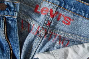 Valentino recupera los míticos 517 de Levi’s