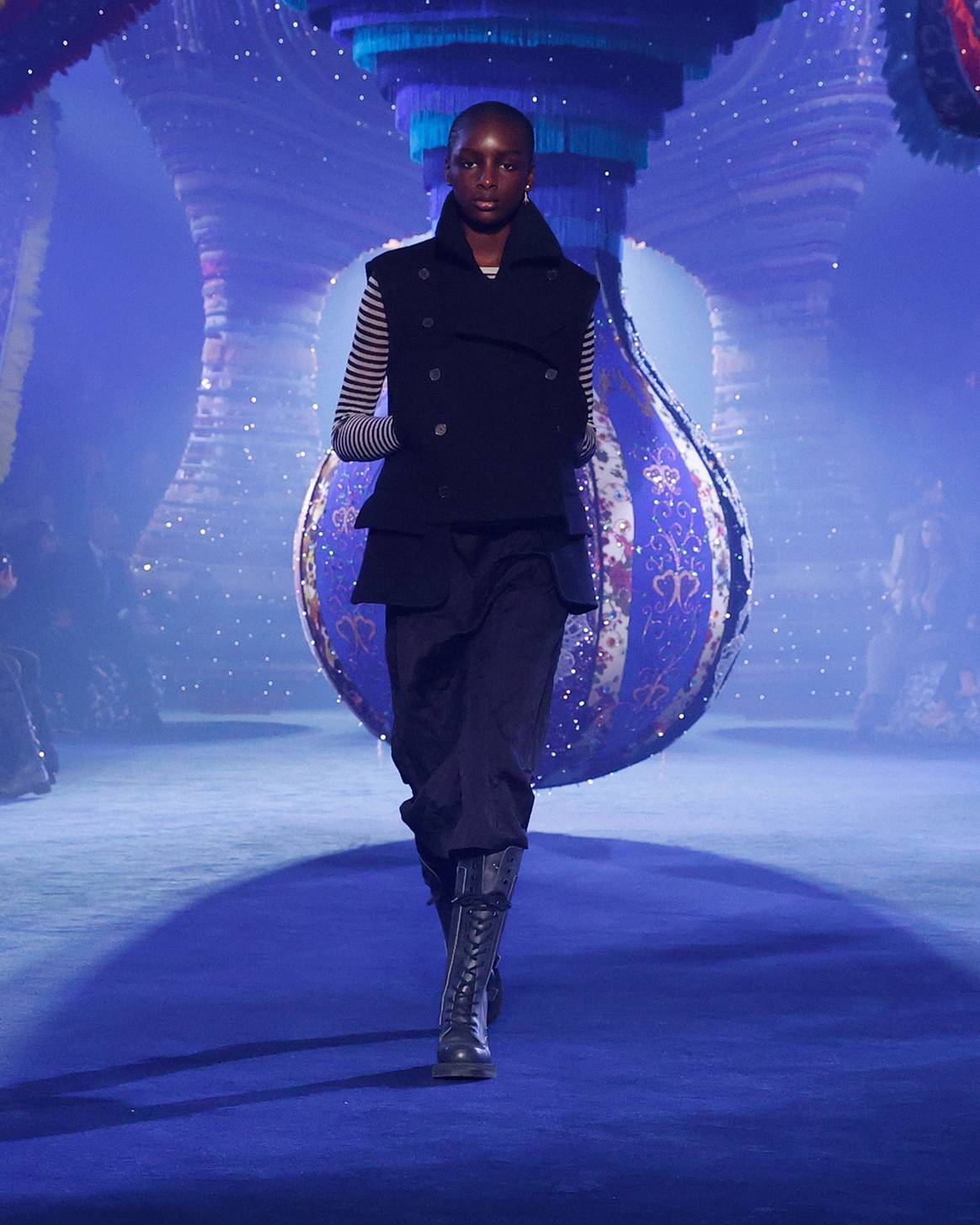 Photo Credits: Dior, colección de mujer de prêt-à-porter para la temporada Otoño/Invierno FW23. Dior, fotografía de cortesía.