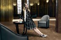 Prada opent minder winkels en zet in op e-commerce