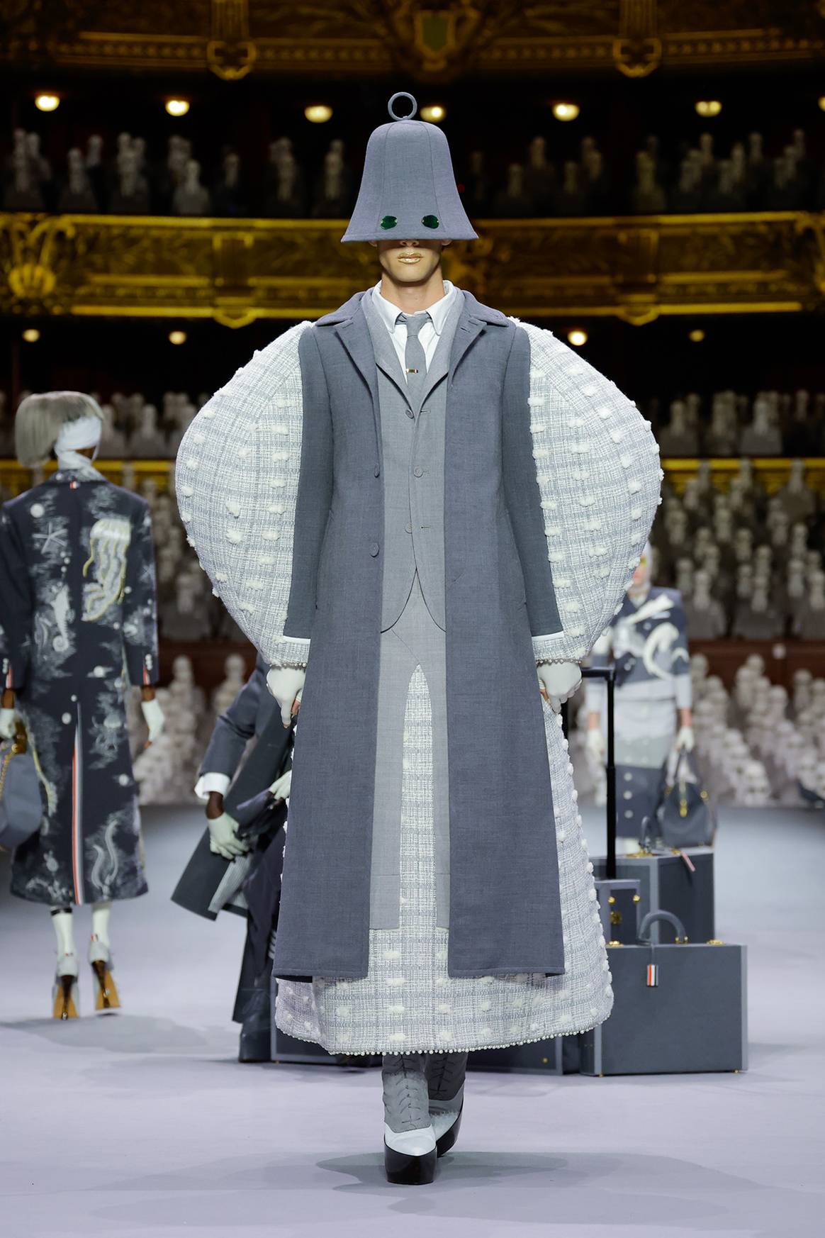 Créditos: Thom Browne, primera colección de Alta Costura, para la temporada Otoño/Invierno FW23. Fotografía de cortesía.