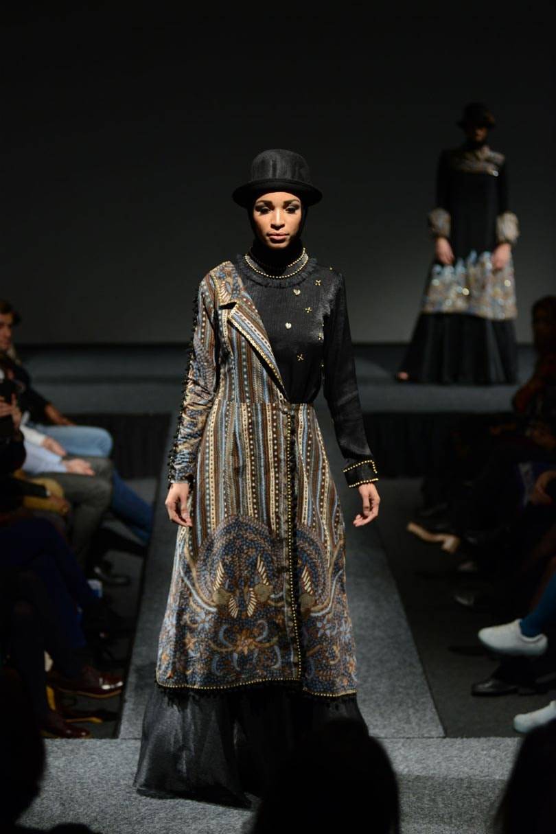 Verrassende Indonesische modeshow in het Museon