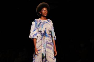 Vídeo: La colección SS22 de Duyos lleva la MBFW a un jardín flotante de Madeira