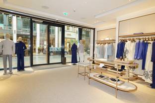  Kiton apre uno store in Neuer Wall, ad Amburgo