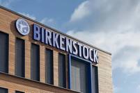 Birkenstock inizia il nuovo anno fiscale con un aumento del fatturato del 19%