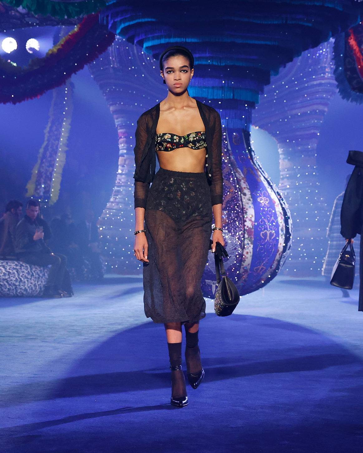 Photo Credits: Dior, colección de mujer de prêt-à-porter para la temporada Otoño/Invierno FW23. Dior, fotografía de cortesía.