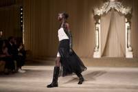  Chanel : un hiver confortable et glamour avant l'arrivée de Matthieu Blazy