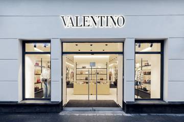 Kering rondt overname Valentino’s aandelen af