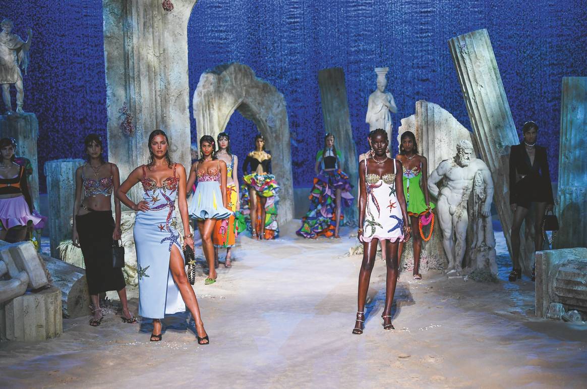 Versace SS21 Ready-to-Wear by IMAXtree