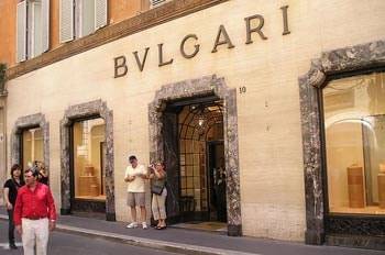 LVMH compra la italiana Bulgari SpA