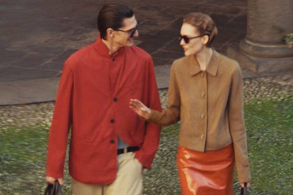 Ferragamo presenta la sua nuova campagna PE26: “La Prima Impressione”