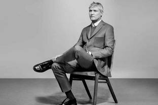 Brioni отказывается от традиционного модного календаря