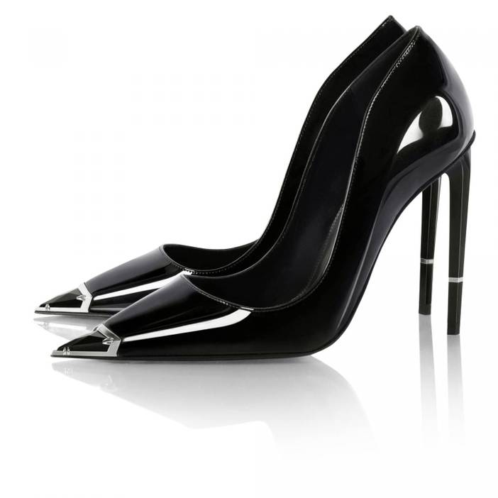 NEPHTHYS IN BLACK LEATHER |  Taro Ishida