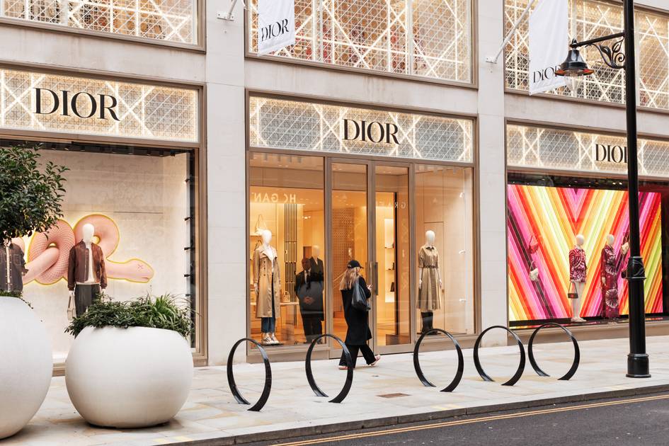 Sloane Street completes 46-million-pound streetscape project