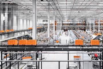 Zalando cae en facturación y entra en pérdidas