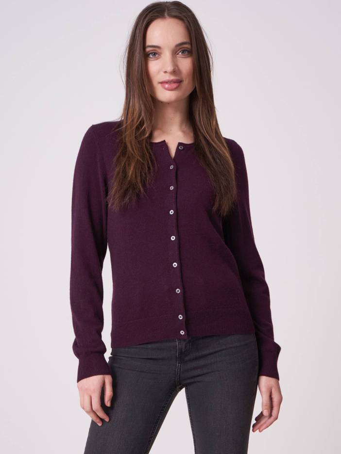 Basic fijngebreid vest met ronde hals van biologisch cashmere | Repeat Cashmere