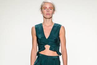 Leanne Marshall gets more day wear friendly for NYFW