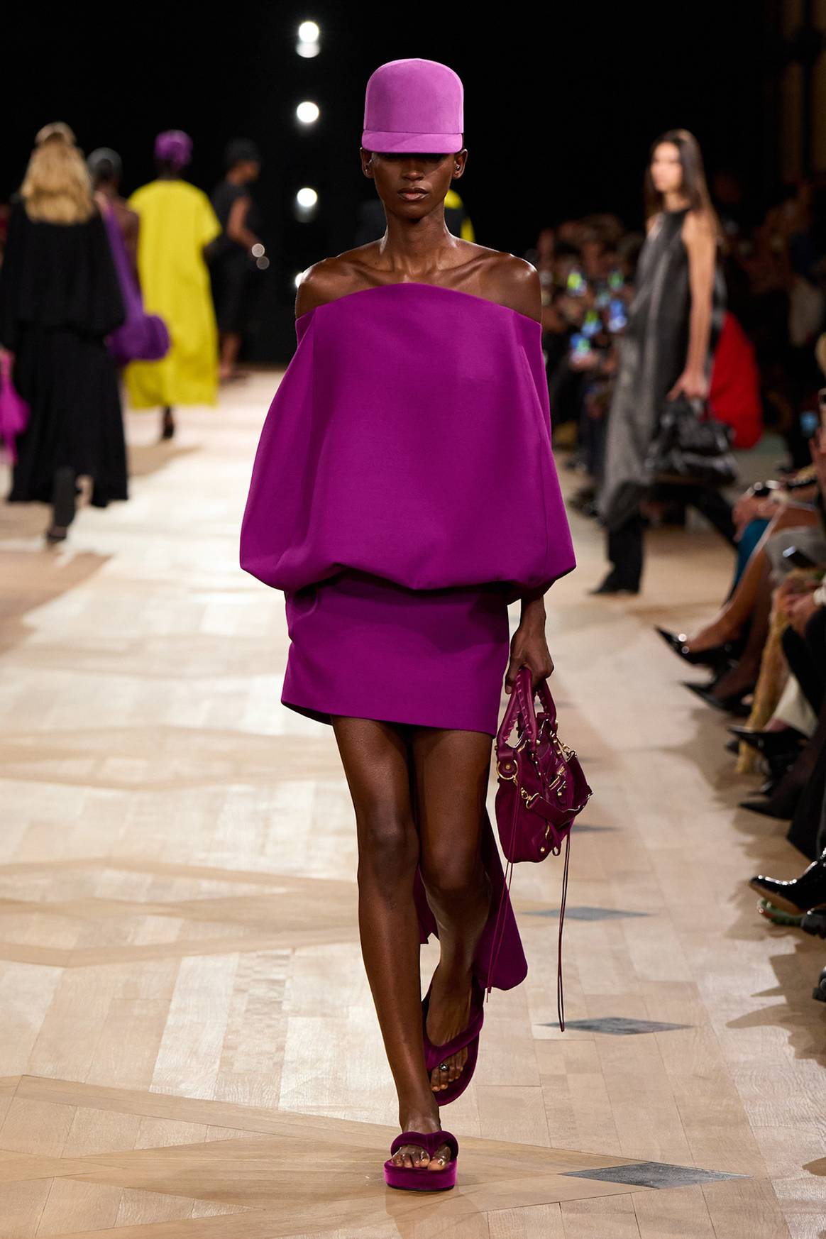 Balenciaga, desfile de presentación de la colección de mujer “The Heartbeat”, para la temporada Primavera/Verano 2026.