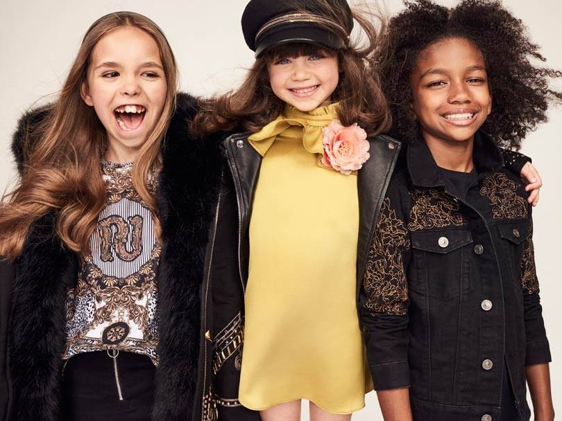 Zien: River Island viert jubileum met heritage capsule collectie