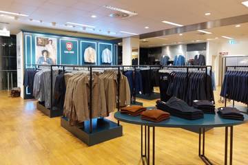 Création Gross expandiert Produktpalette um Schuhe