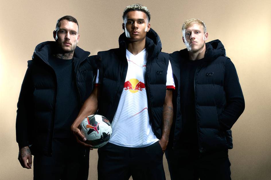 Red-Bull-Doppelpass-AlphaTauri-stattet-RB-Leipzig-aus