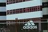 Adidas regt Hilfsfond an