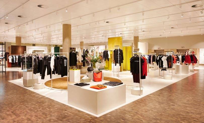 Bijenkorf Rotterdam: gevelaanzicht hersteld, damesmode afdeling vernieuwd