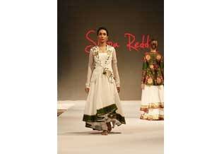 Shilpa Reddy's gold fragrance